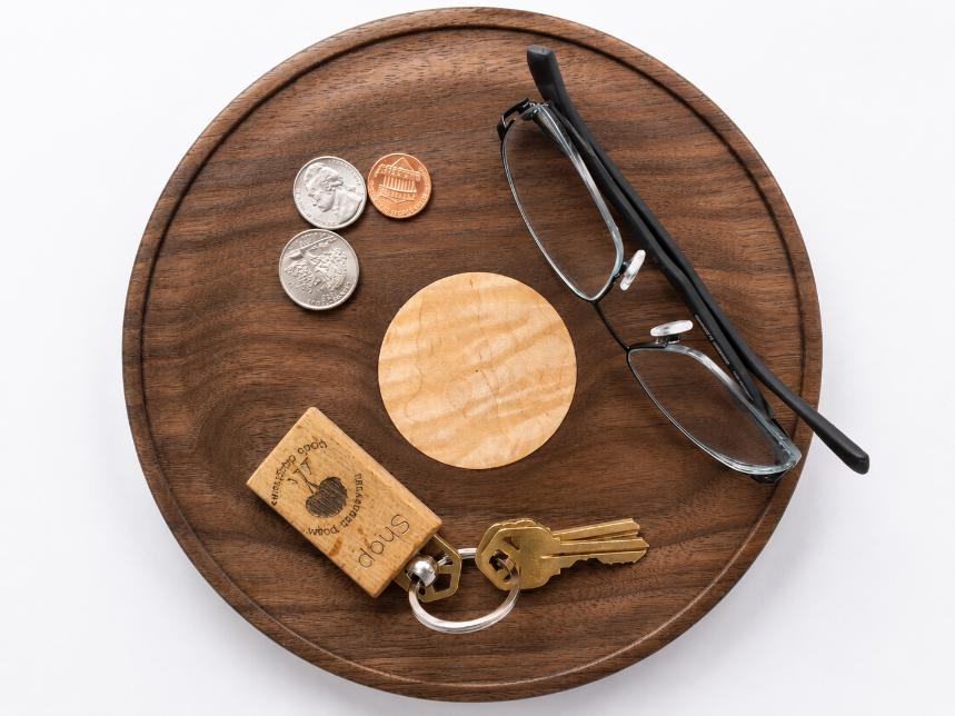 8½-inch Black Walnut Valet Tray with Figured Maple Medallion